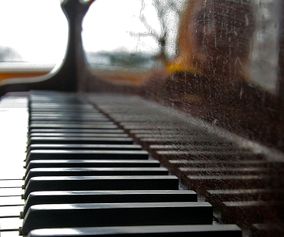 Christina piano