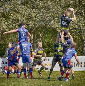 Rugby 02EX