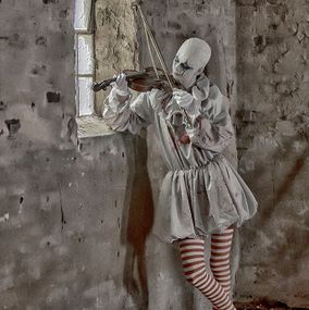 The_Clown_and_the_fiddle_3