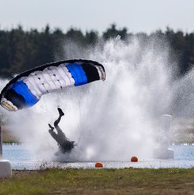Parachuting 01