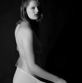 9S5A5614BW