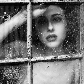 Sophie-Moet-11BW