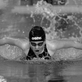 Swimmer 02BW